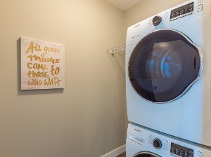 Laundry room - 211